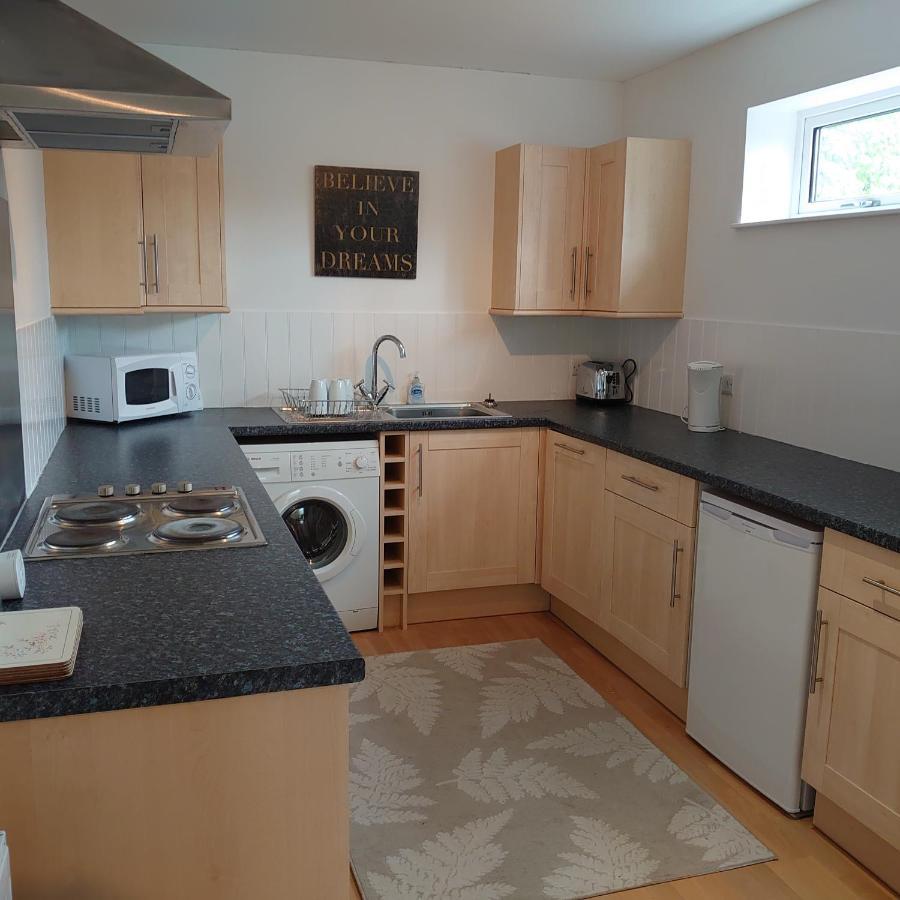 Annexe In Cherhill, Opposite Cherhill White Horse Экстерьер фото